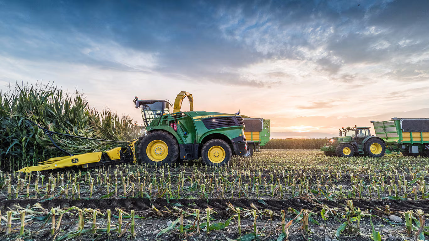 John Deere 9700, 9800 and 9900 Self-Propelled Forage Harvester Repair Technical Manual