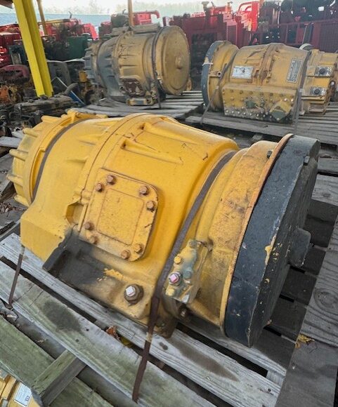 Caterpillar 7155 TRANSMISSION-MILITARY OPERATION AND MAINTENANCE Pdf MANUAL 72S