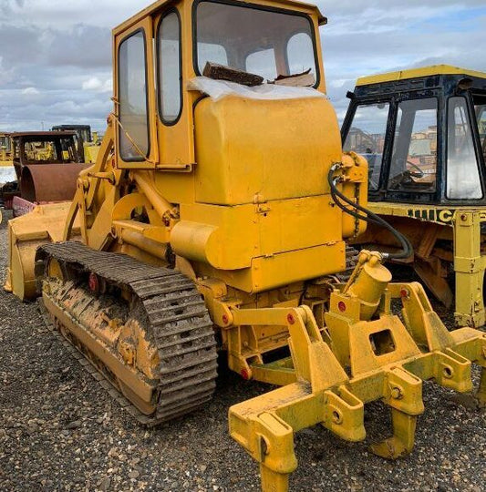Caterpillar 951 RIPPER OPERATION & MAINTENANCE PDF MANUAL 84G